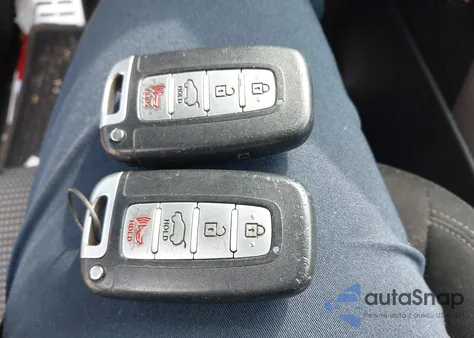 2013 Hyundai Elantra Gt из США, поврежденный, VIN KMHD35LE9DU044456